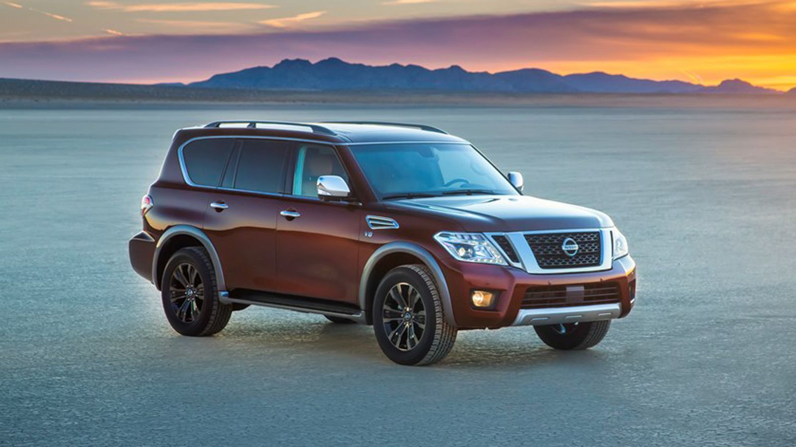 To αμάξωμα του Armada διαθέτει δυναμική εμφάνιση, με την χαρακτηριστική μάσκα σχήματος V της Nissan εμπρός και LED φώτα.